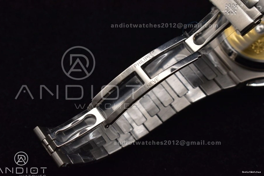 5980 Cozy Wht SS SS Stk A7750 Chrono Mod Date Nautilus PPF 435 1117